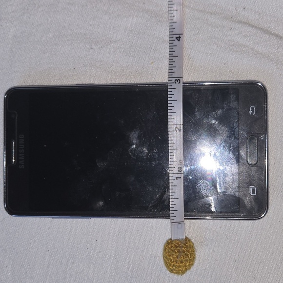 Samsung Midnight Black Smartphone - Picture 3 of 4